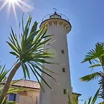 Апартаменты For Your Getaway Near The Beach-beahost *