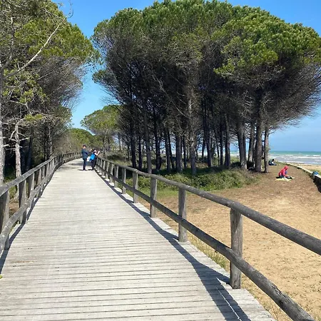 Апартаменты For Your Getaway Near The Beach-beahost *