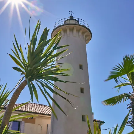 Apartament For Your Getaway Near The Beach-beahost *